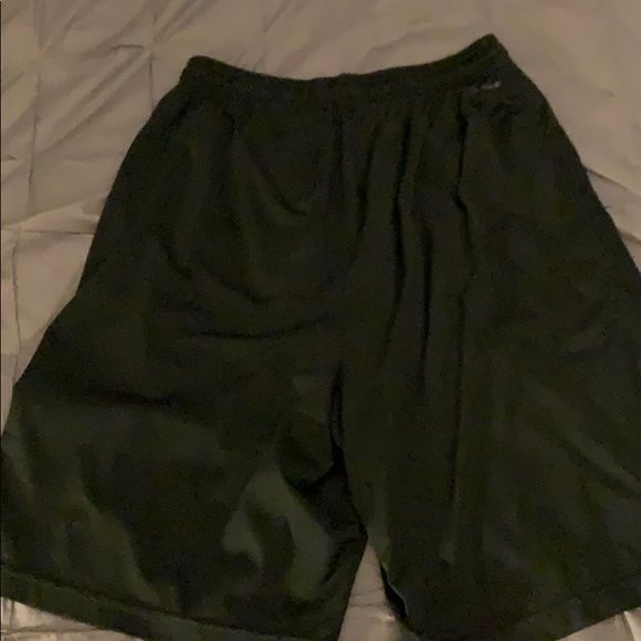 ❤️Reebok Mens Athletic Shorts - Picture 5 of 7